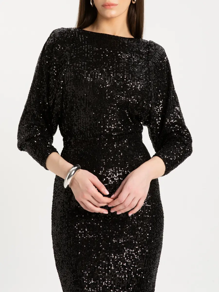 Платье с пайетками