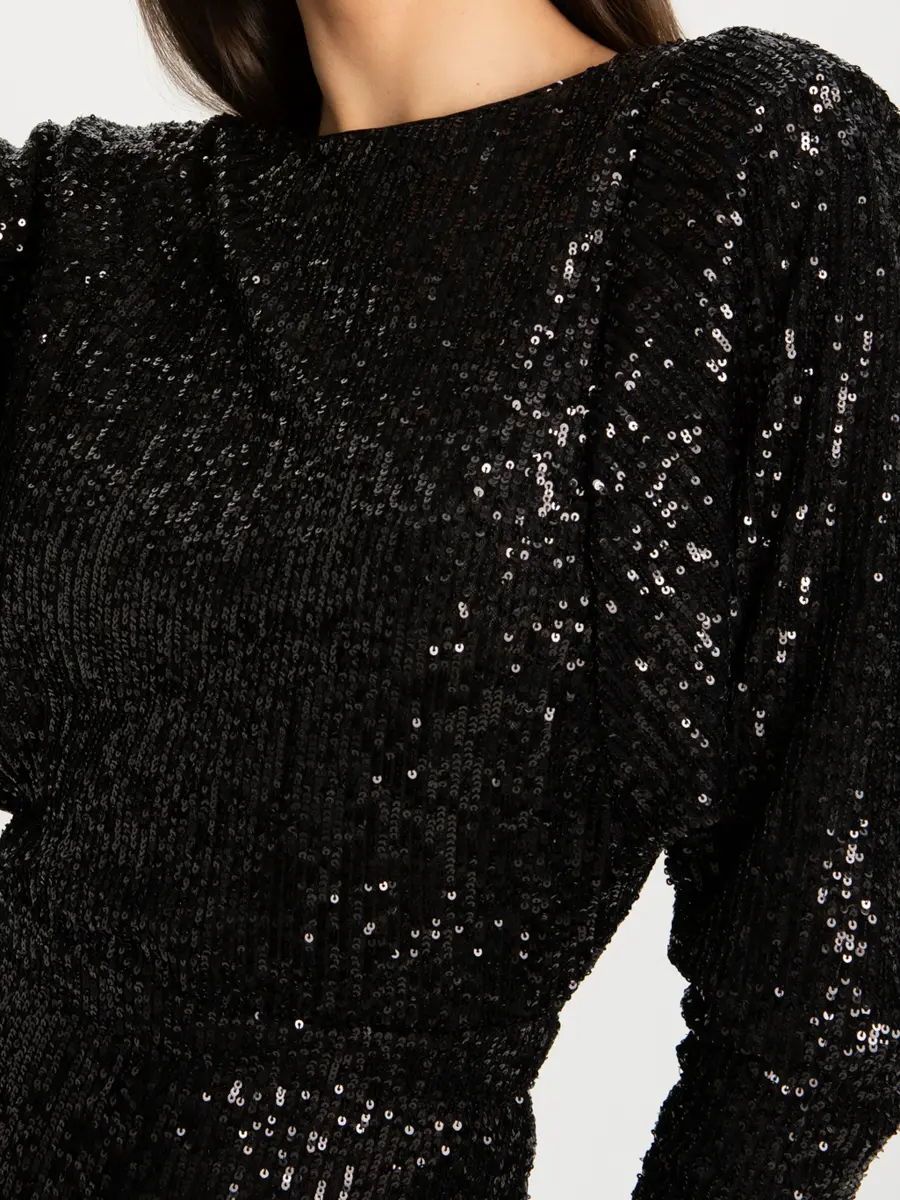 Платье с пайетками