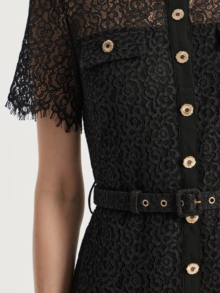 Платье кружевное
