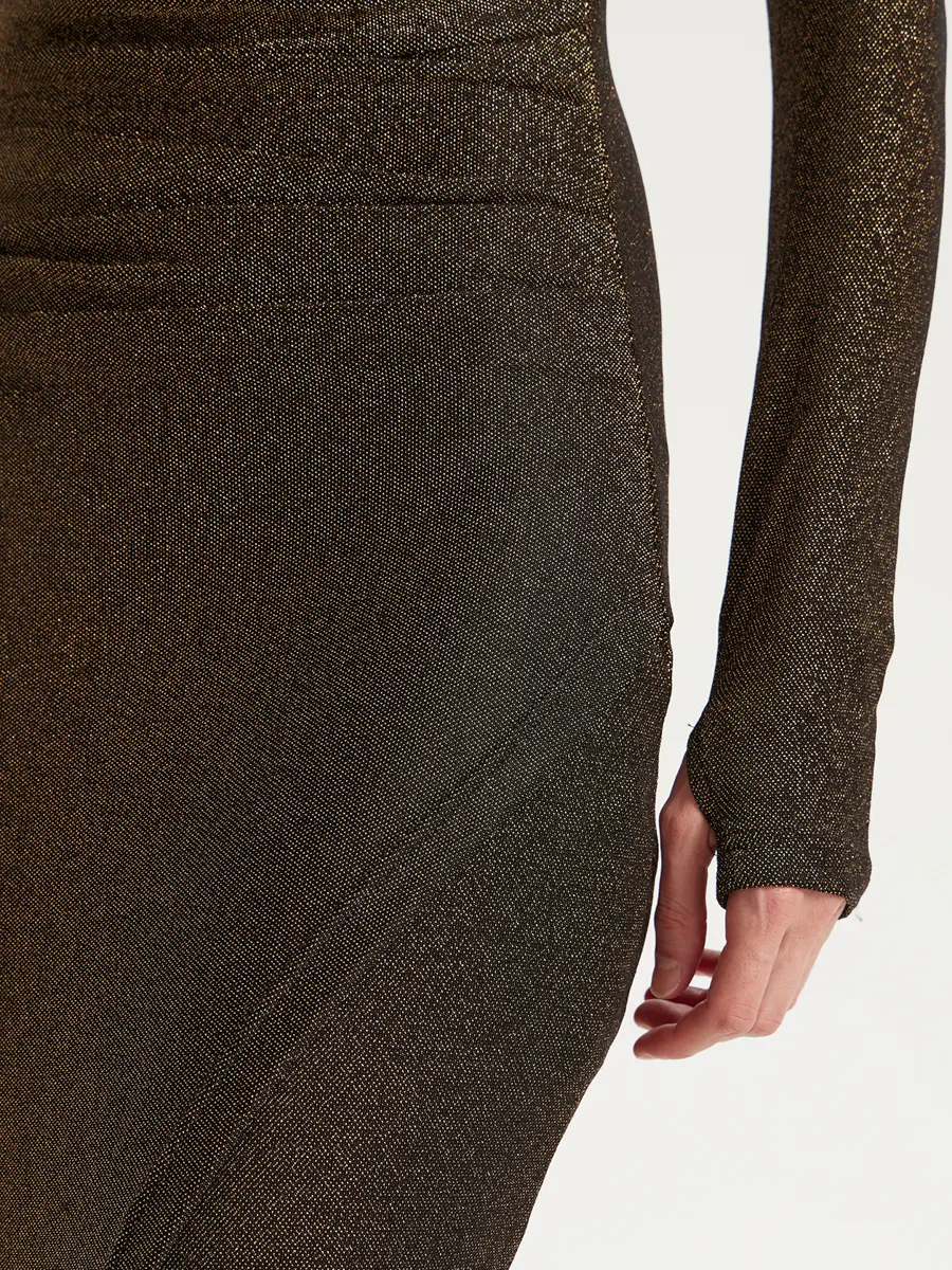 Платье с драпировкой