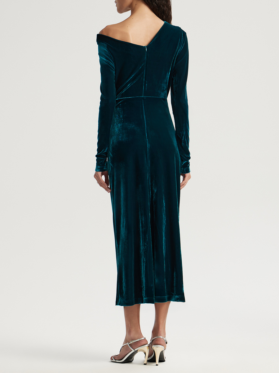 Платье бархатное