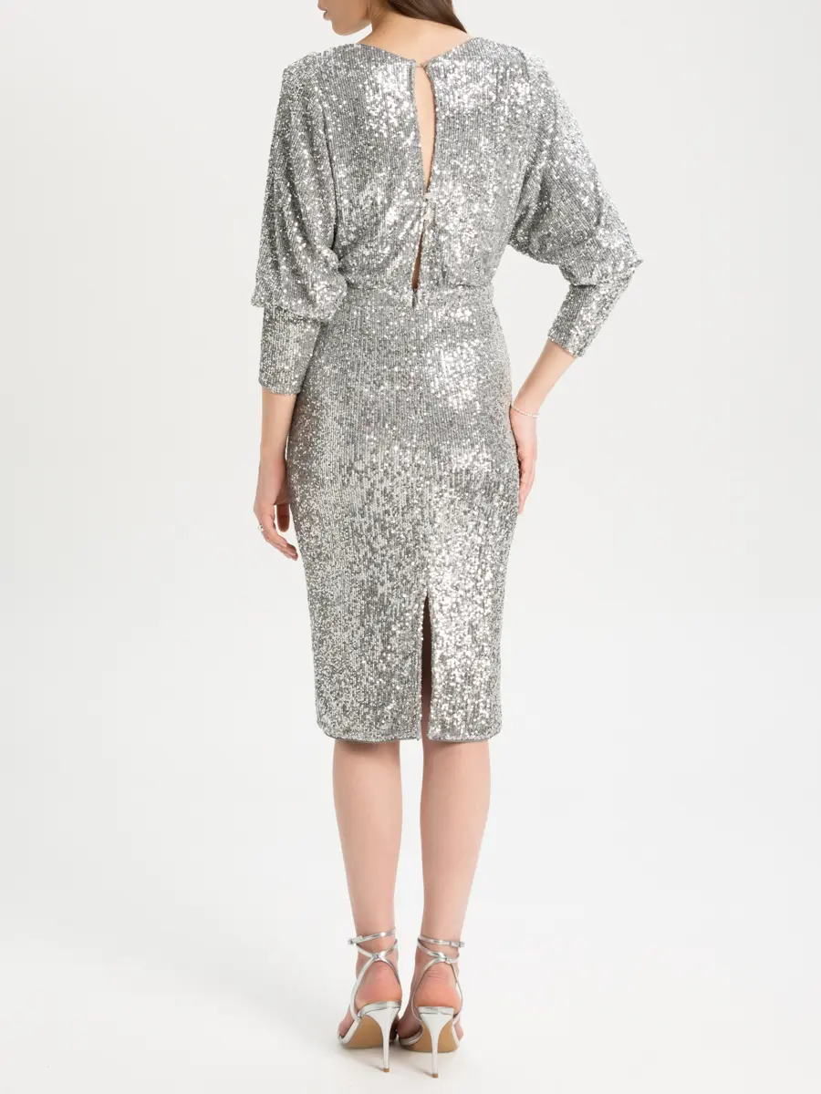 Платье с пайетками