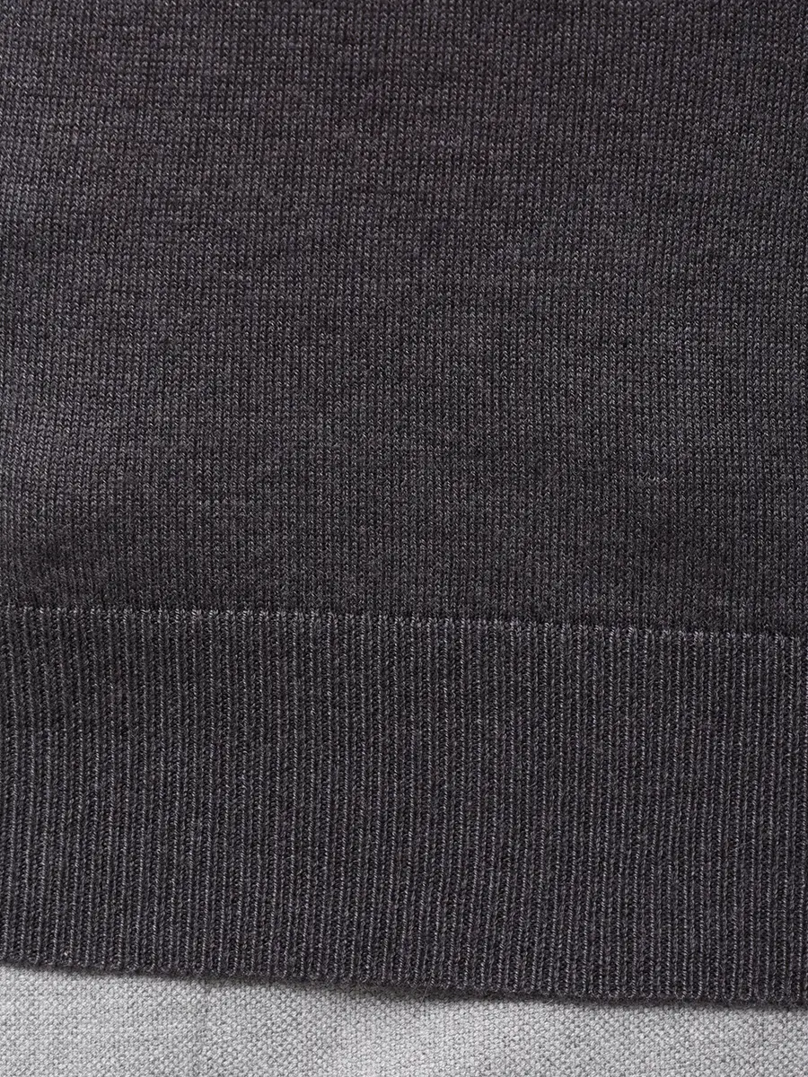 Джемпер шерсти и тенселя