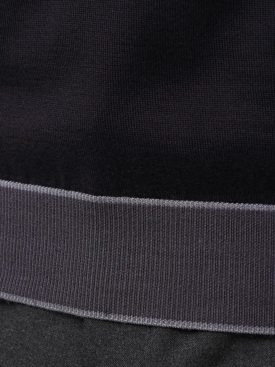 Джемпер из шерсти и тенселя