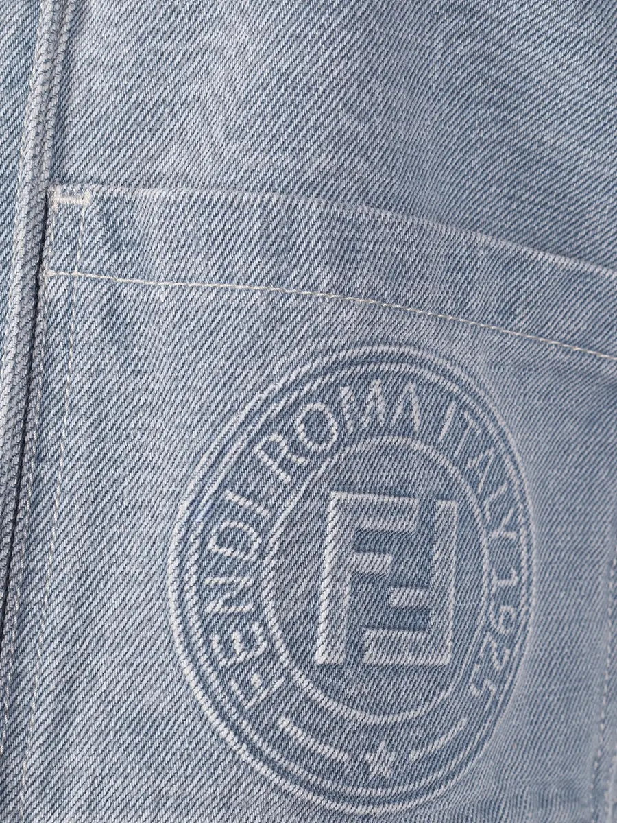 Куртка джинсовая