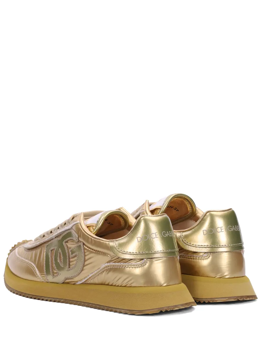 Кроссовки текстильные