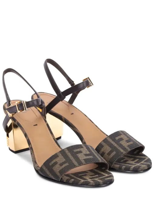 Босоножки комбинированные FENDI