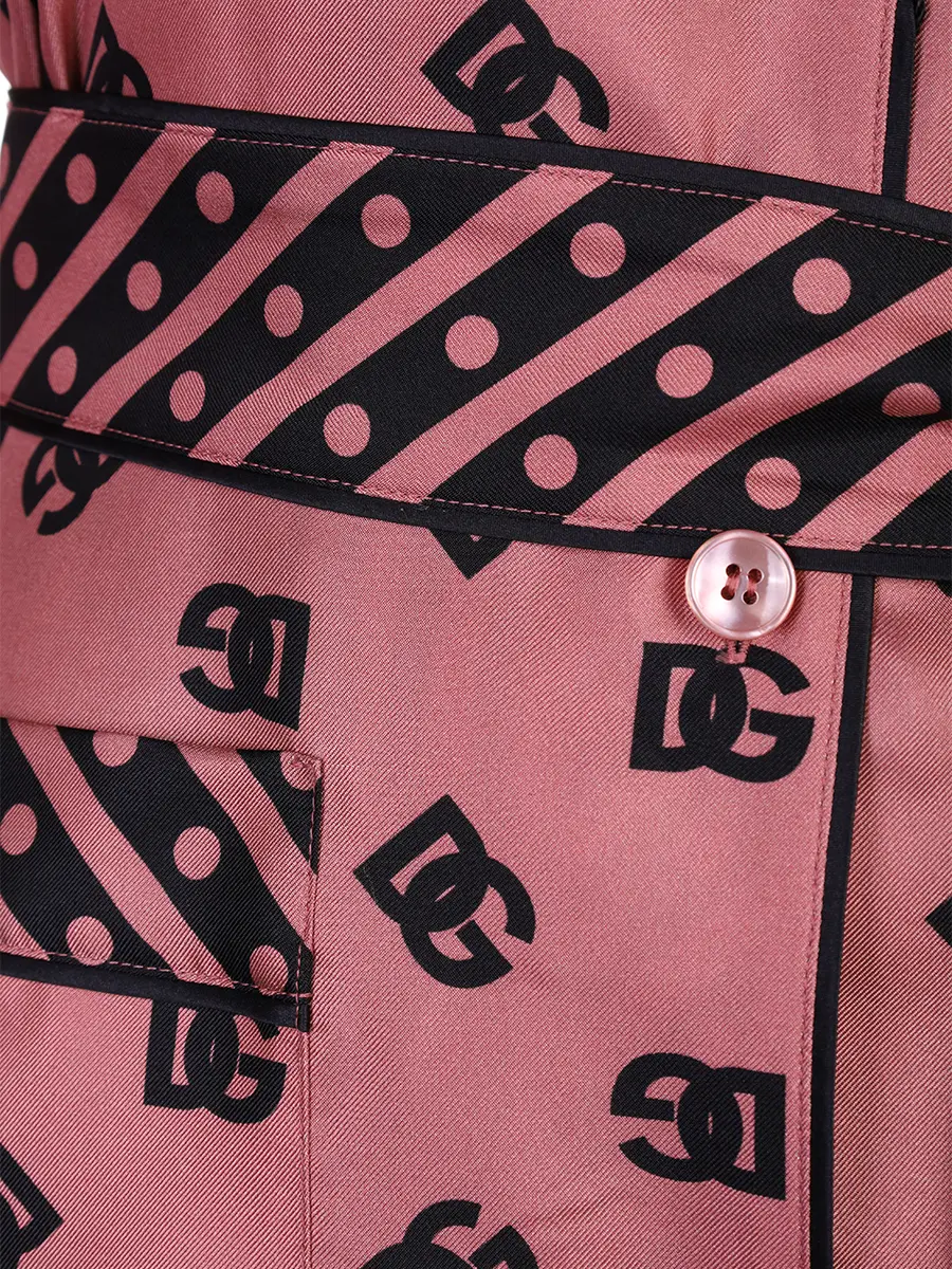 Костюм шелковый