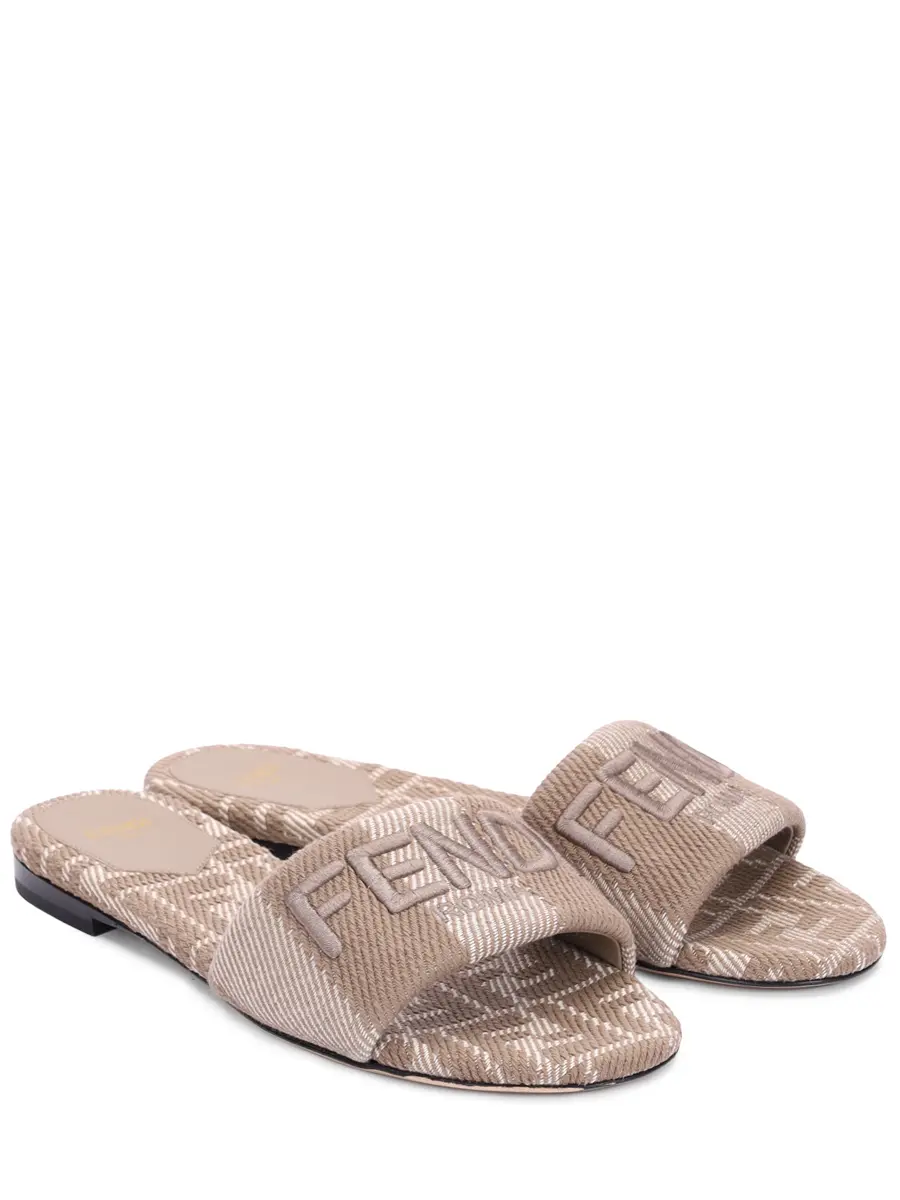 Шлепанцы текстильные