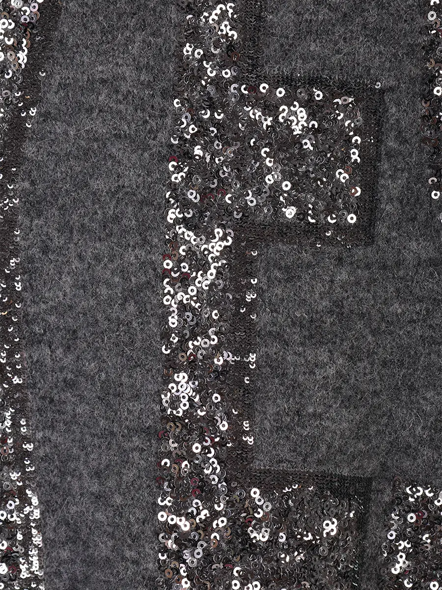 Джемпер с пайетками