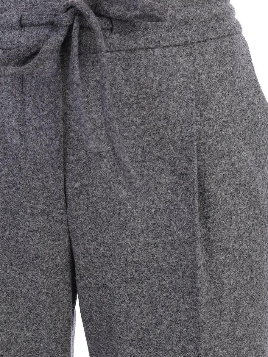 Брюки однотонные