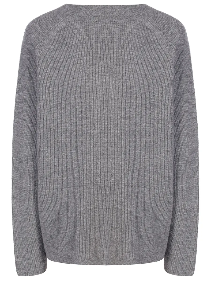 Пуловер шерстяной