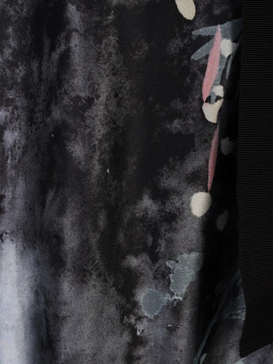 Платье шелковое