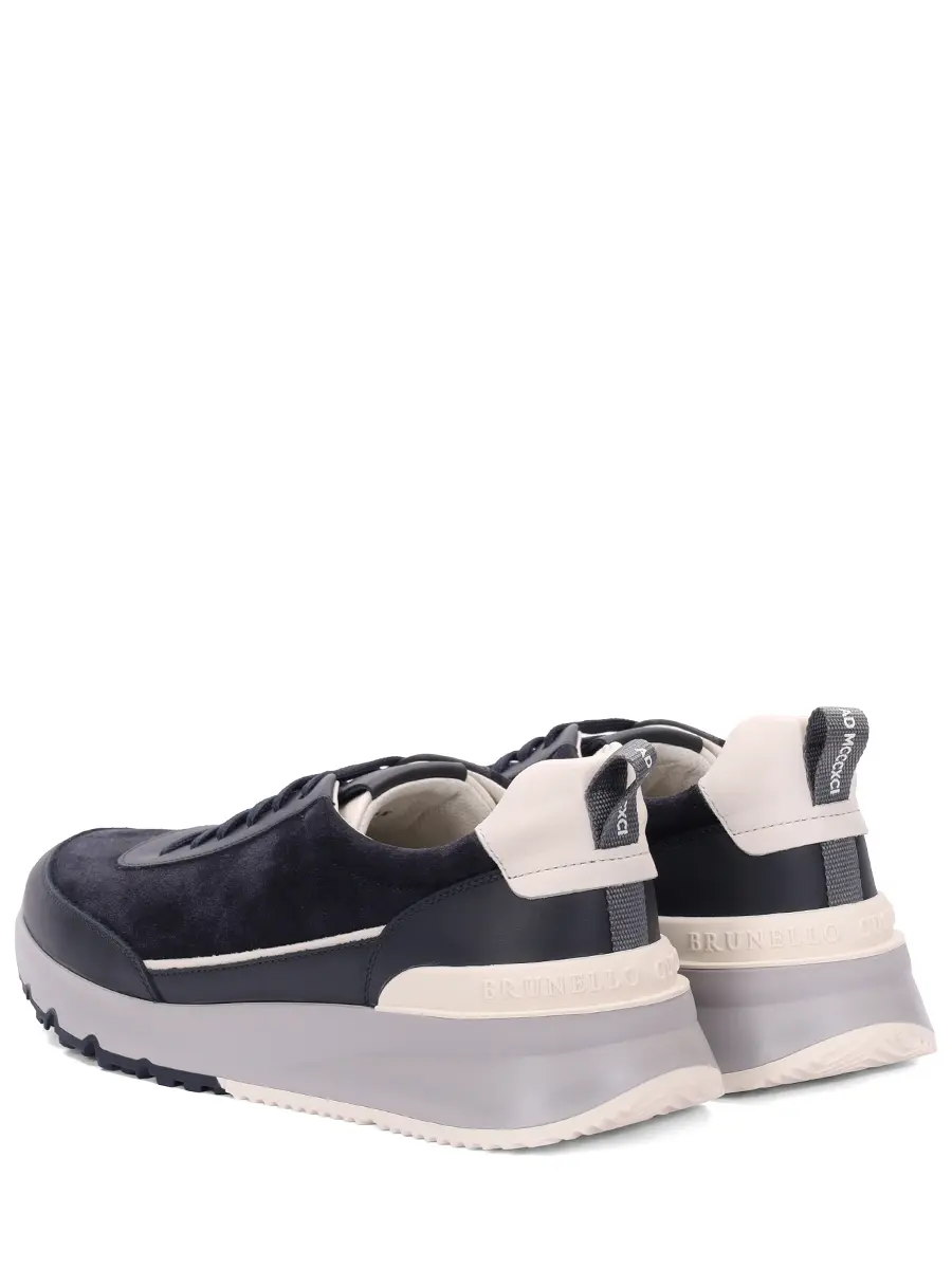 Кроссовки замшевые