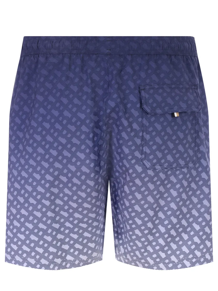 Костюм с принтом