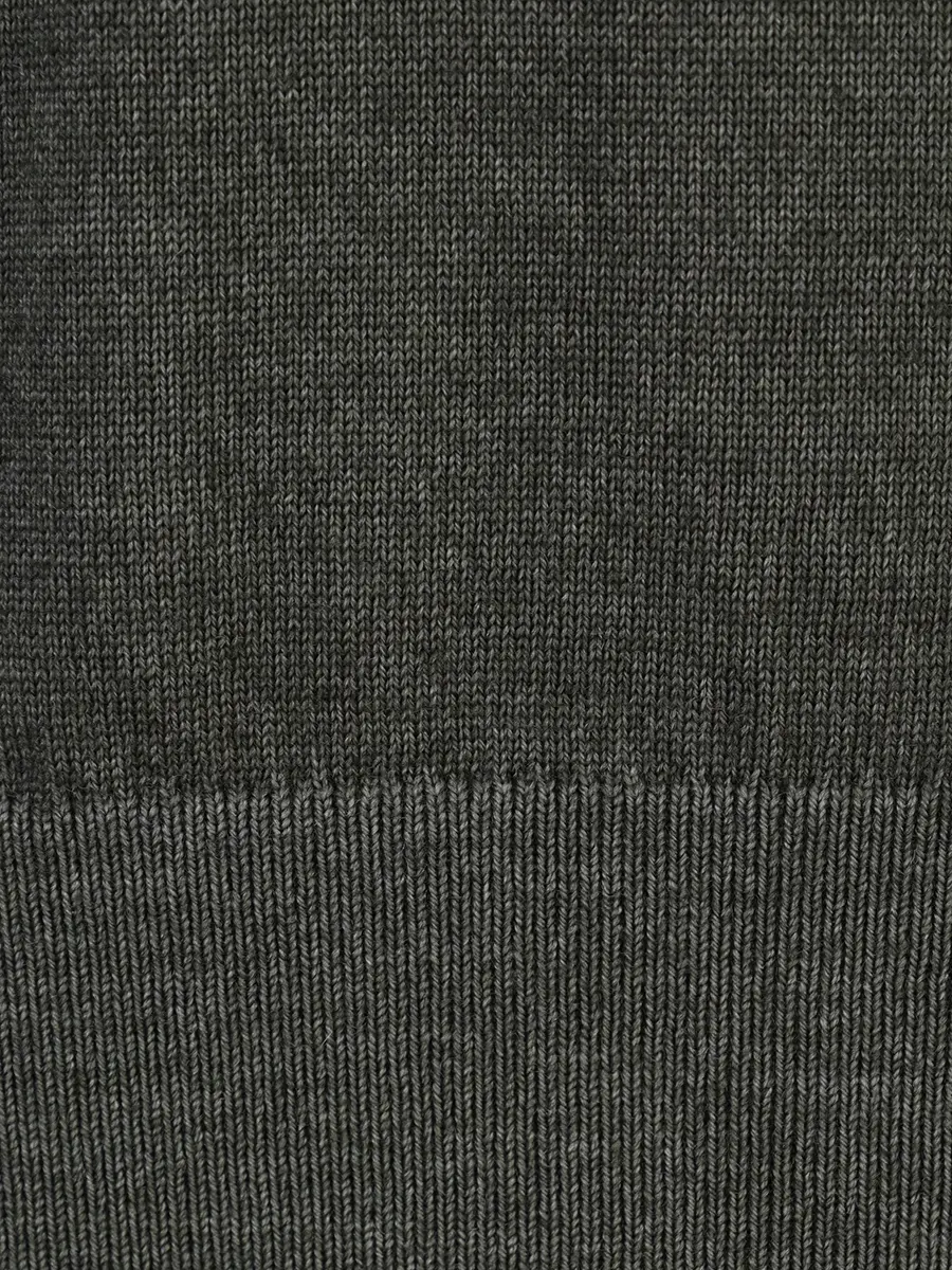 Джемпер шерстяной