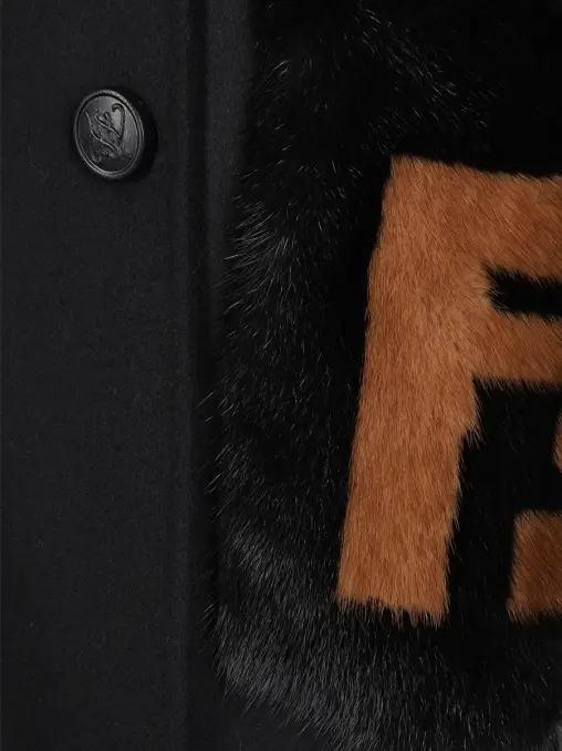 Пальто шерстяное FENDI