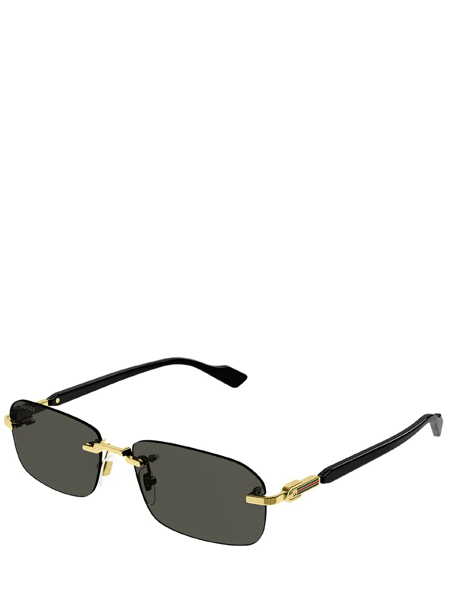 Очки солнцезащитные