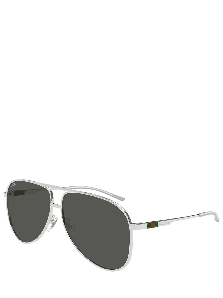 Очки солнцезащитные