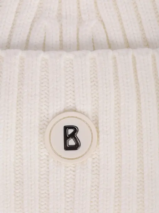 Шапка однотонная BOGNER