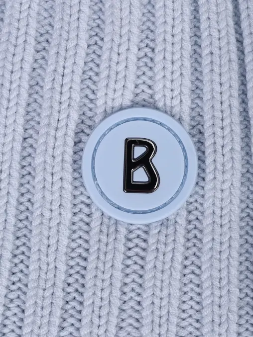 Шапка однотонная BOGNER