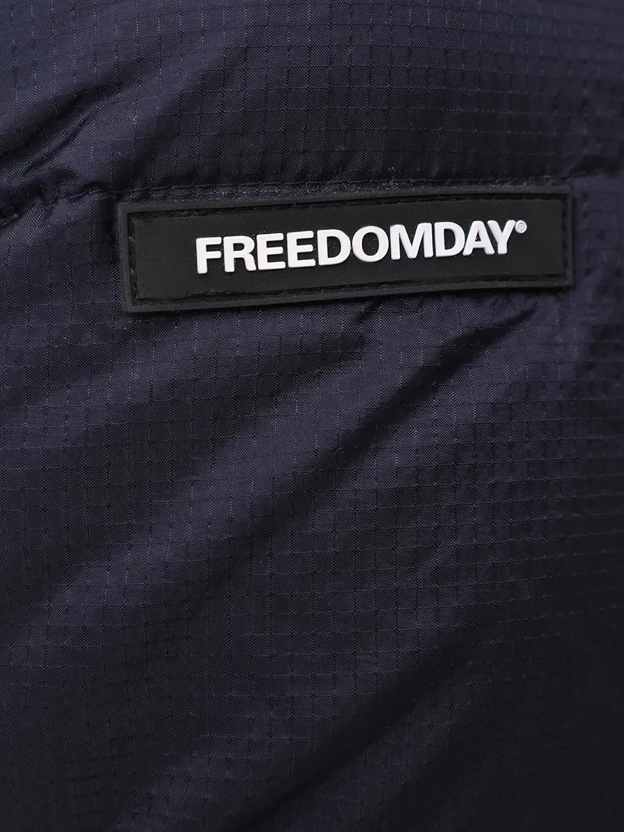 Пуховик стеганый