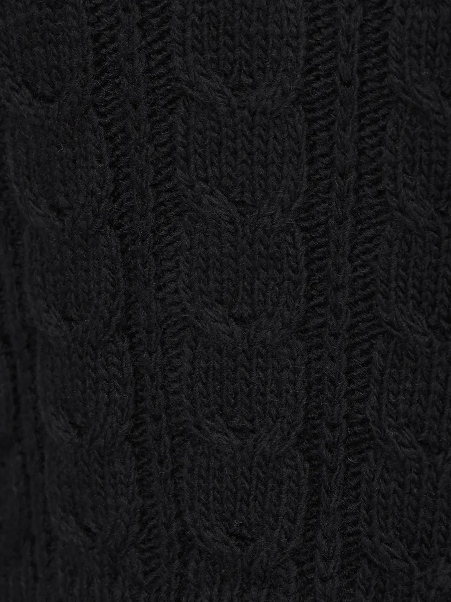 Свитер шерстяной