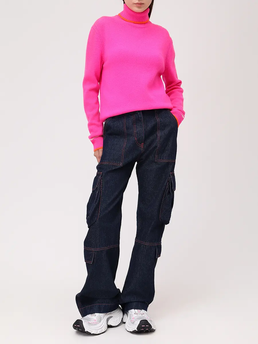 Свитер шерстяной