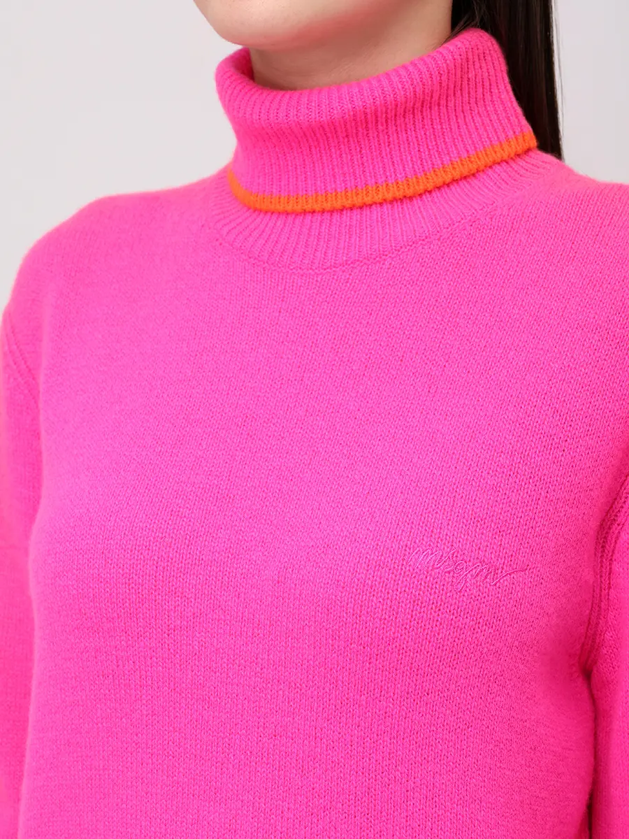 Свитер шерстяной