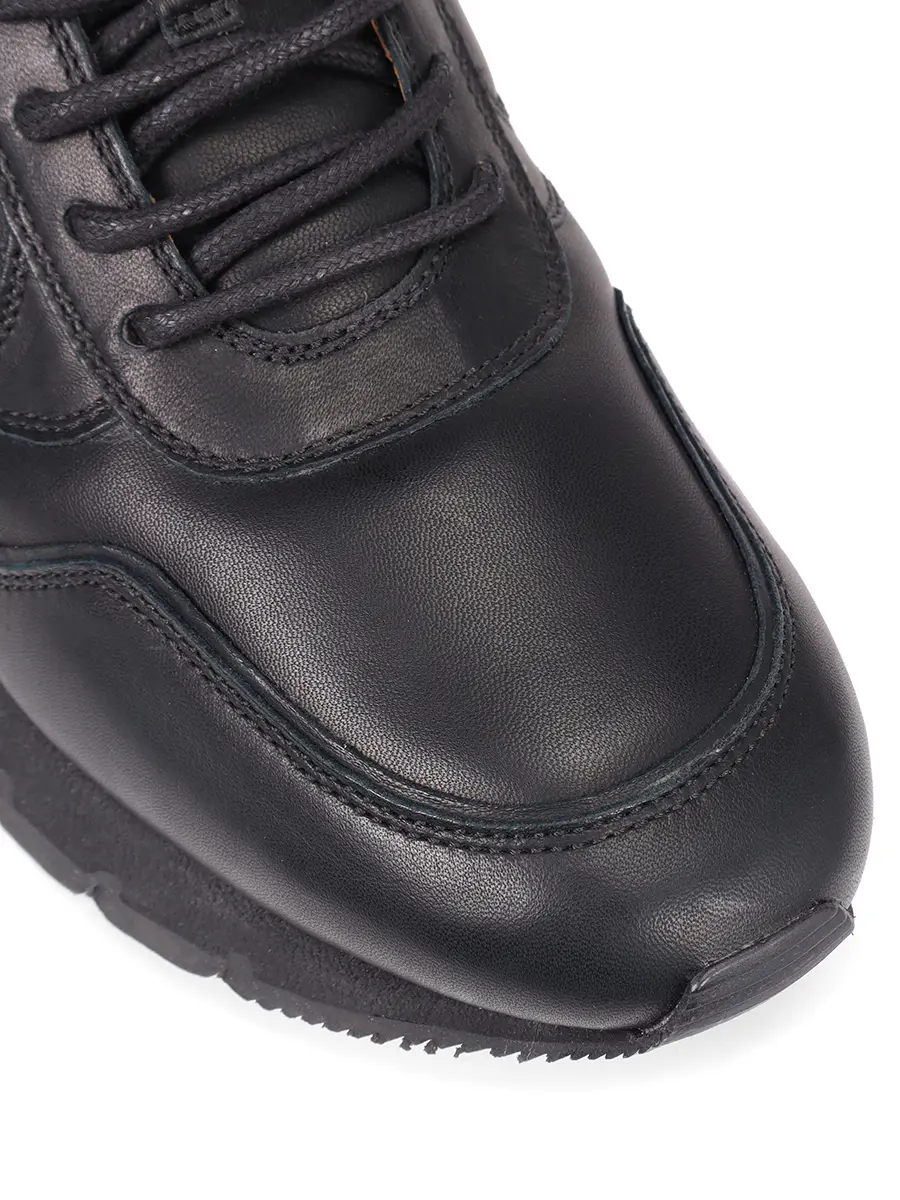 Кроссовки кожаные