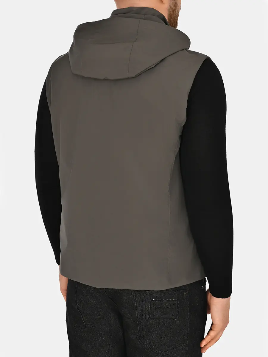 Жилет однотонный