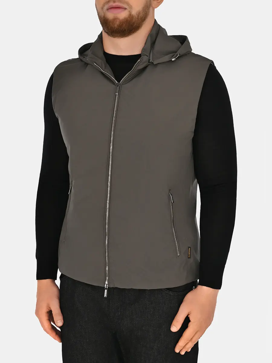 Жилет однотонный