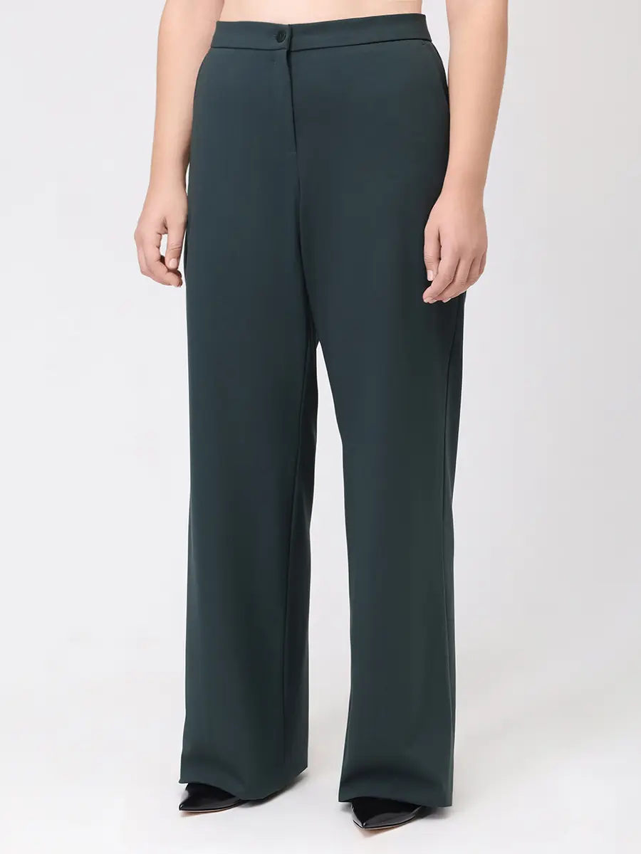 Костюм однотонный