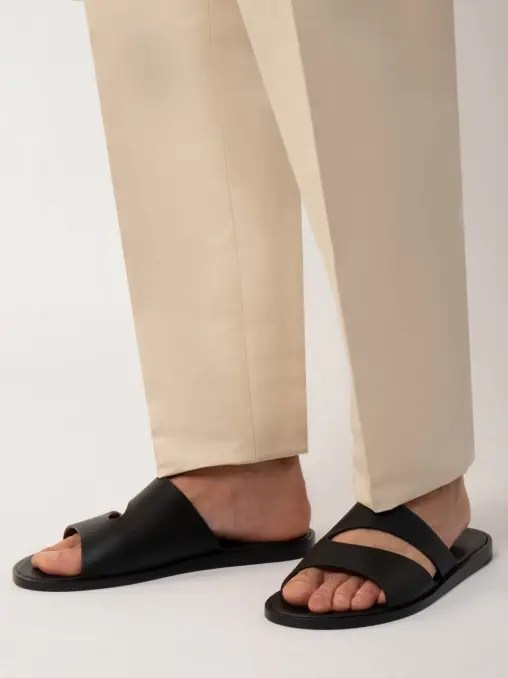 Шлепанцы кожаные LORO PIANA