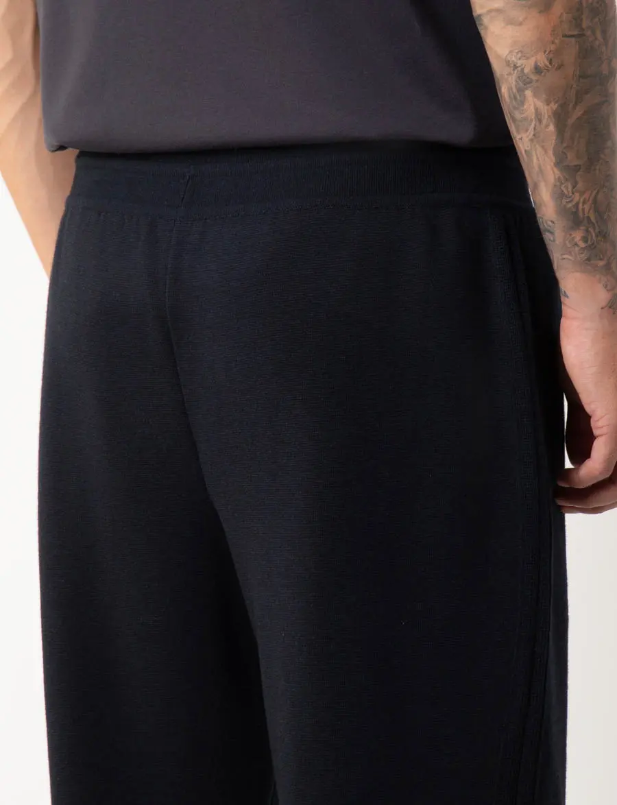 Брюки спортивные