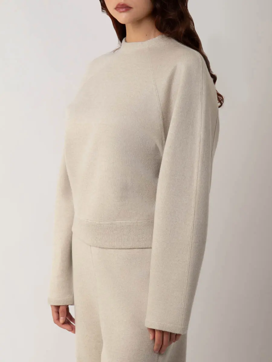 Джемпер однотонный