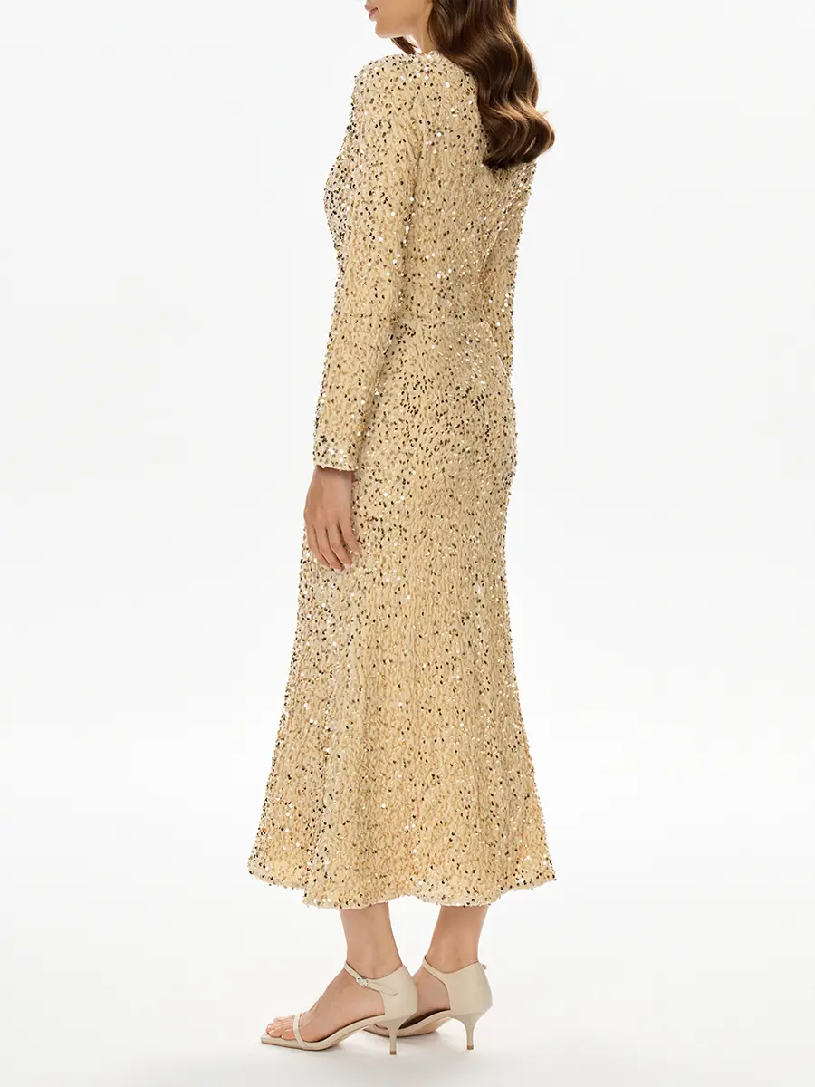 Платье бархатное с пайетками