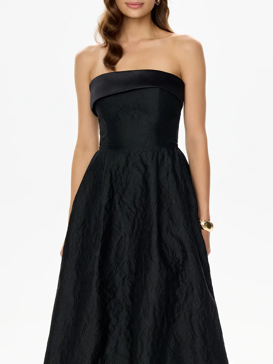 Платье из жаккарда