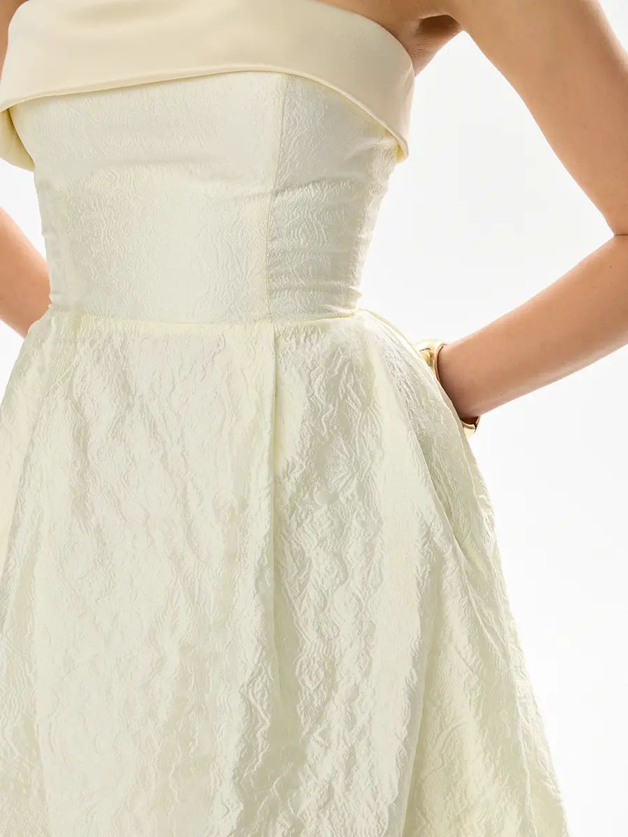 Платье из жаккарда