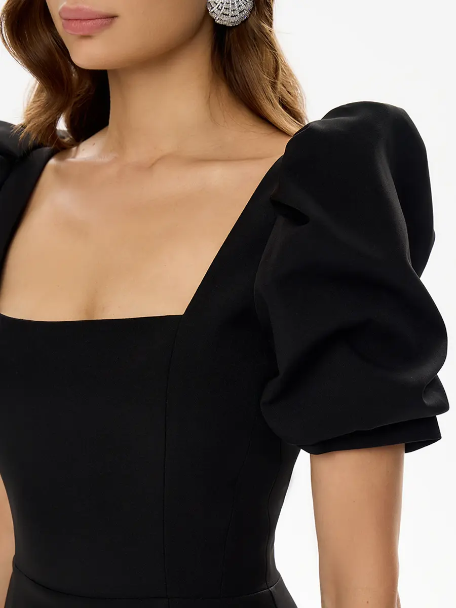 Платье однотонное