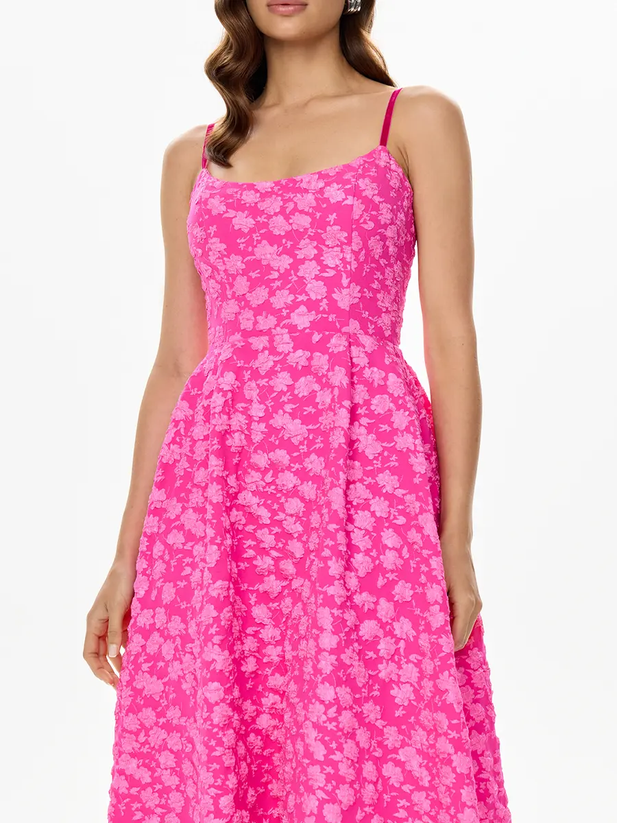 Платье из жаккарда