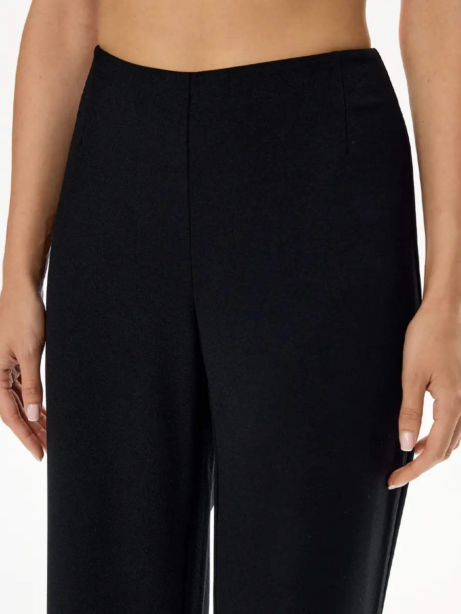 Брюки однотонные