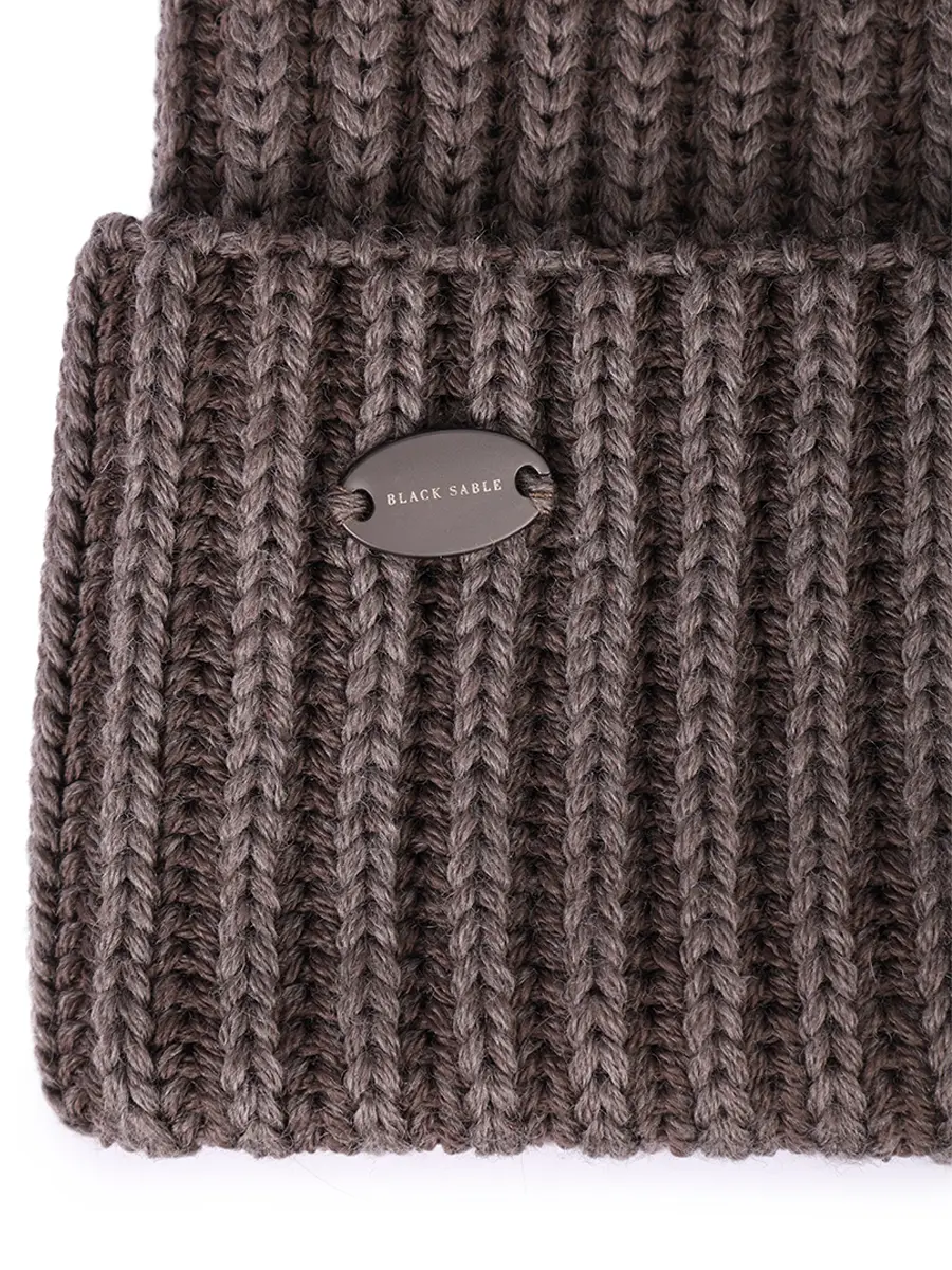 Шапка Бриошь шерстяная с мехом соболя