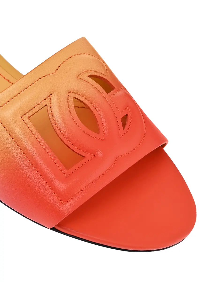 Шлепанцы кожаные Bianca