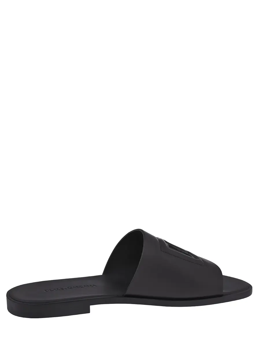 Шлепанцы кожаные