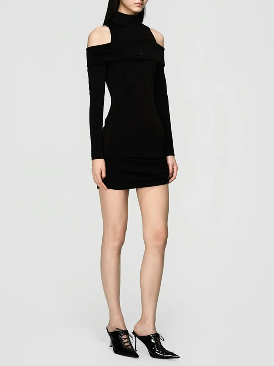 Платье однотонное Transylvania Rave