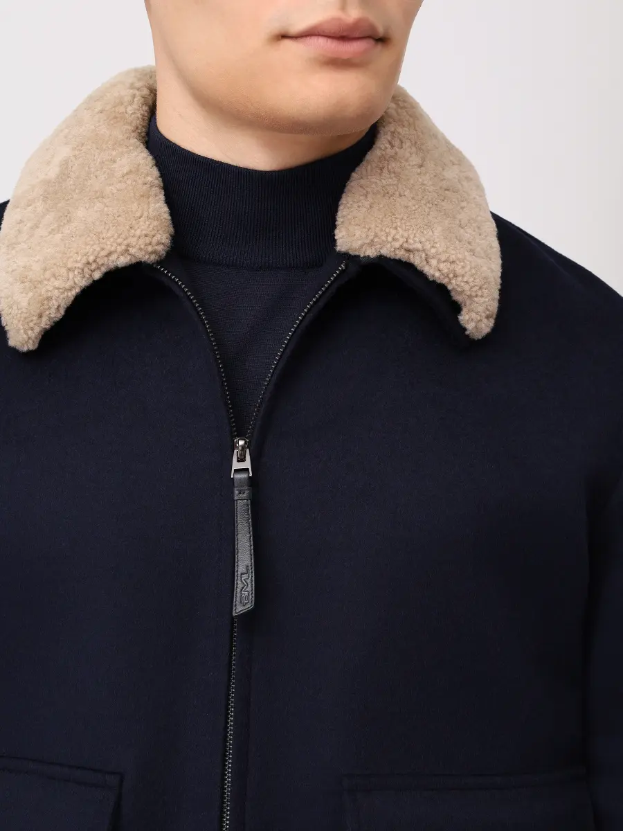 Куртка шерстяная