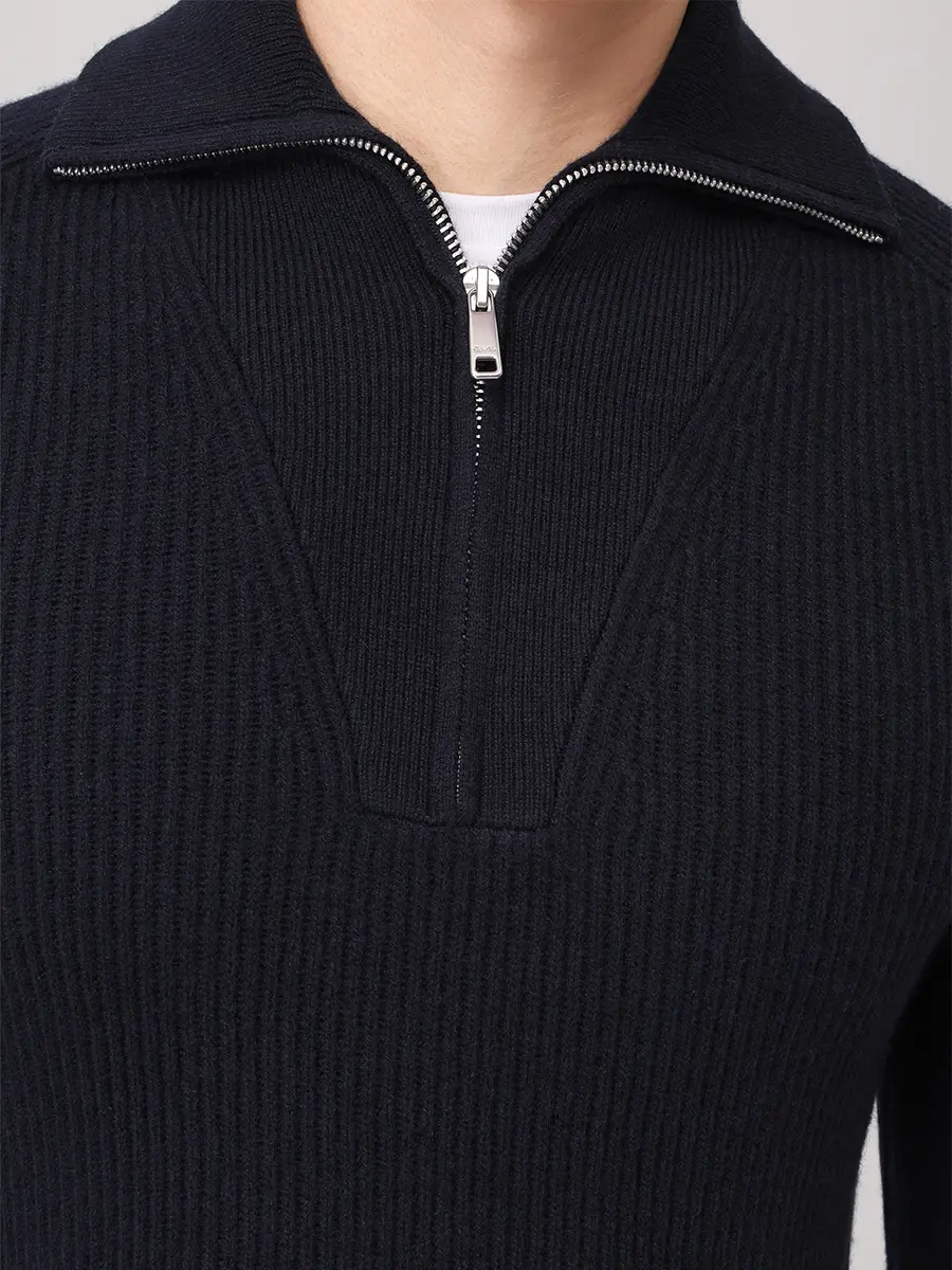 Джемпер шерстяной