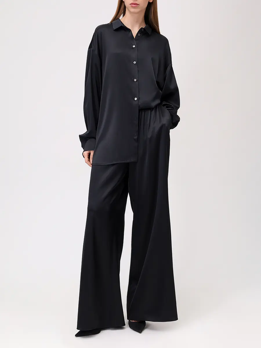 Костюм шелковый