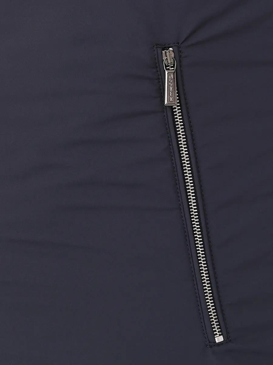 Жилет однотонный